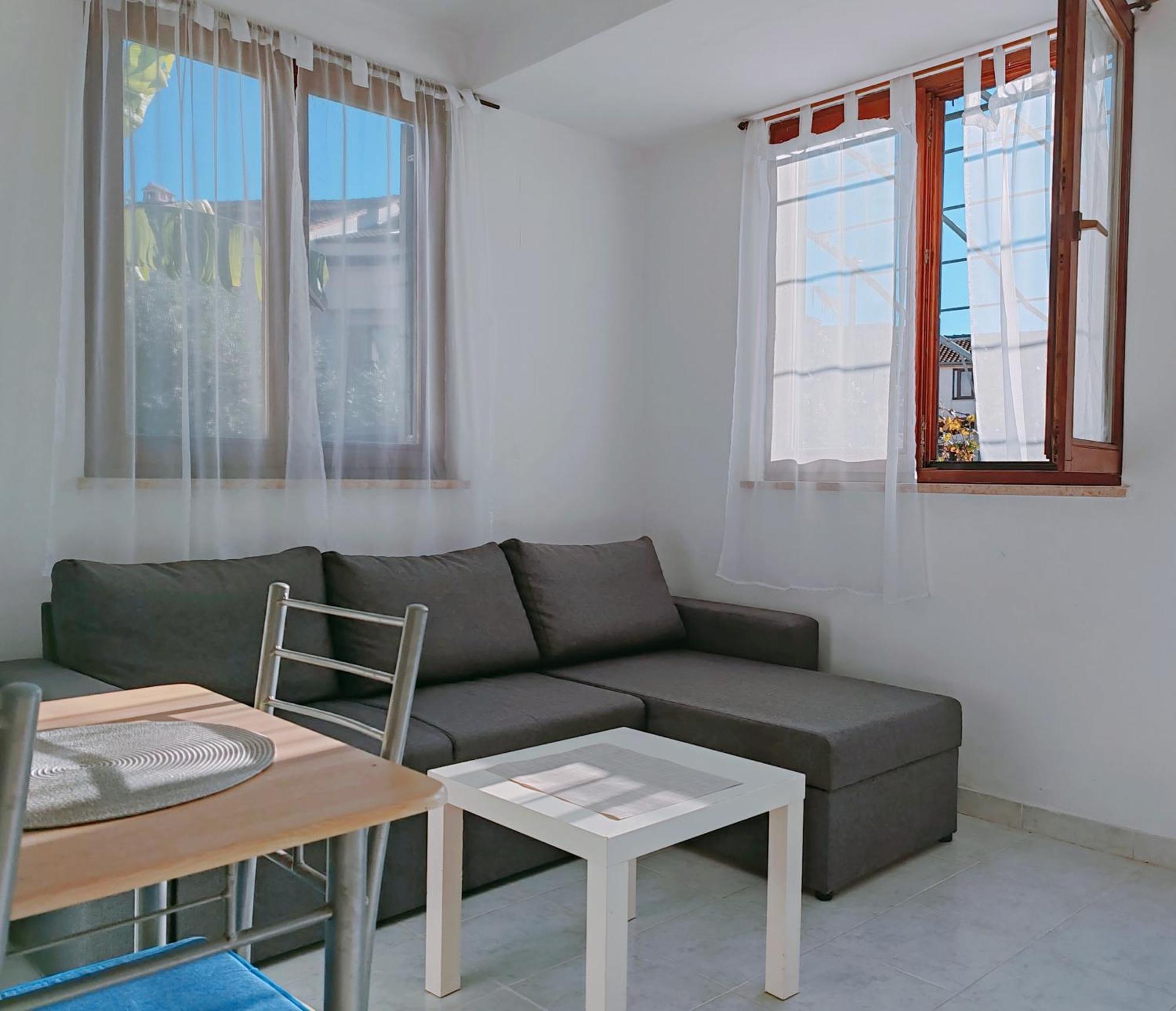 Marko Apartment Ровин Екстериор снимка